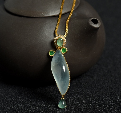 冰种无色翡翠鱼吊坠.png?x-oss-process=image/auto-orient,1/quality,q_90/watermark,image_dXBsb2Fkcy93YXRlcl9tYXJrL2ppdXl1LnBuZz94LW9zcy1wcm9jZXNzPWltYWdlL3Jlc2l6ZSxQXzM1L2JyaWdodCw4NA,x_12,y_18 冰种无色翡翠鱼吊坠.png?x-oss-process=image/auto-orient,1/quality,q_90/watermark,image_dXBsb2Fkcy93YXRlcl9tYXJrL2ppdXl1LnBuZz94LW9zcy1wcm9jZXNzPWltYWdlL3Jlc2l6ZSxQXzM1L2JyaWdodCw4NA,x_12,y_18