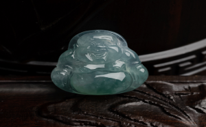糯种翡翠怎么挑选？玩玉老手都看这四点！