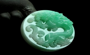 这几点鉴定翡翠真伪的唯一方法，到底是真是假？