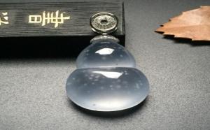 木那翡翠有什么特点？迷人的雪花棉