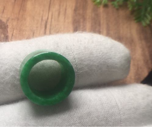 A货翡翠路路通吊坠