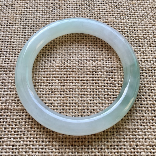 翡翠a货飘花元条手镯
