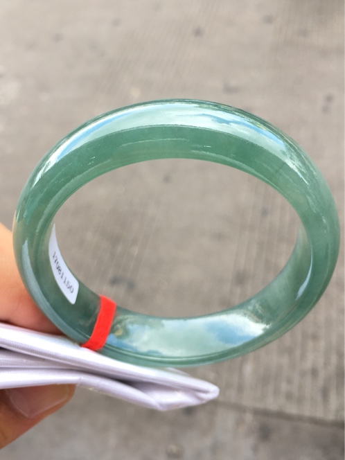 天然a货翡翠冰种油青手镯