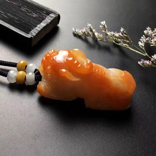 云南翡翠红翡貔貅貔貅挂件