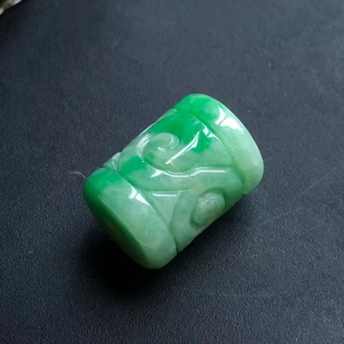 飘绿翡翠路路通