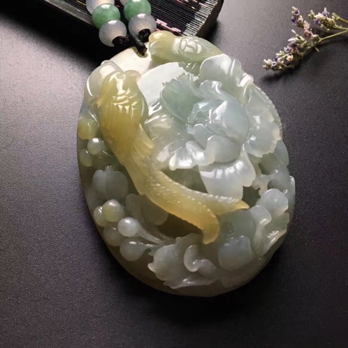 云南翡翠黄翡花开富贵挂件