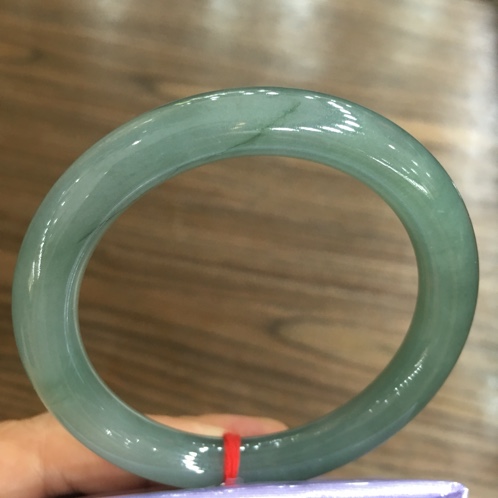 老坑料天然翡翠油青圆条镯