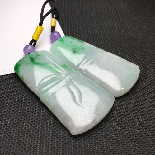 云南翡翠老坑飘阳绿节节高升节节高升吊坠