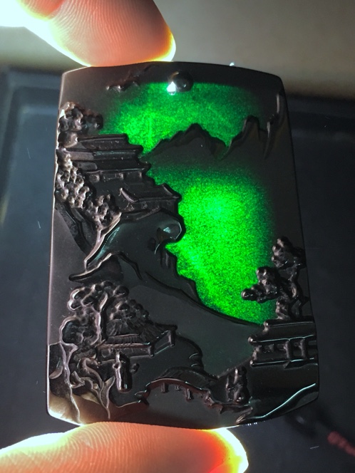 缅甸翡翠墨翠山水牌