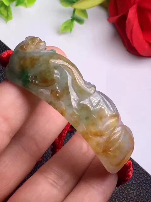 冰糯种黄加绿翡翠招财貔貅手环