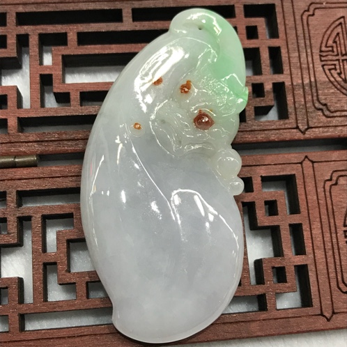 翡翠a货春带彩貔貅貔貅挂件