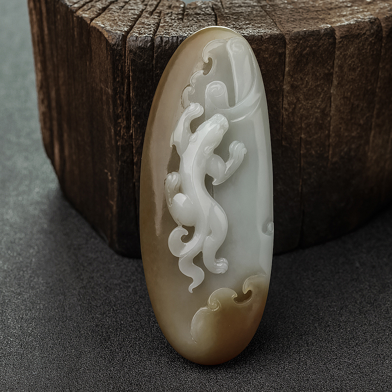 缅甸虫珀方牌