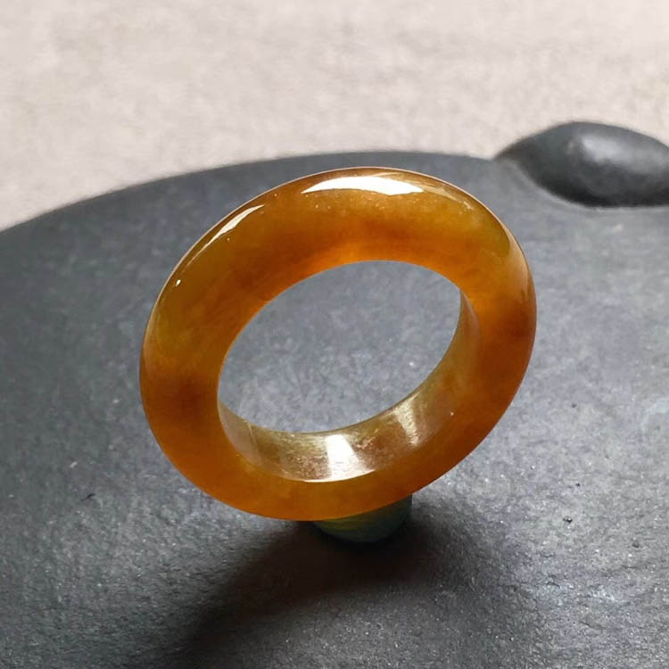 糯冰种起胶红翡指环指圈