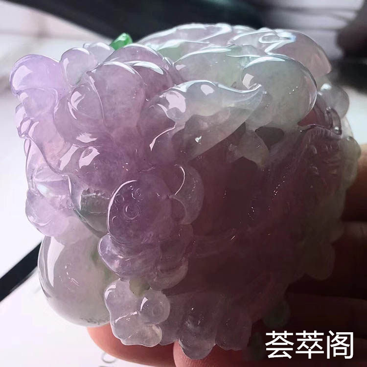 糯种春带彩貔貅翡翠摆件第5张