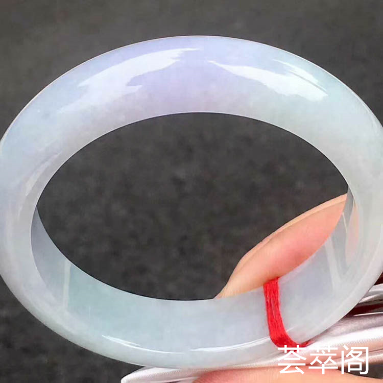 糯种春带彩翡翠手镯（正圈）