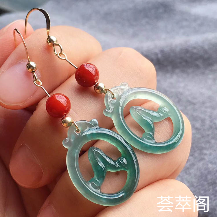 冰种蓝水佛手翡翠耳坠