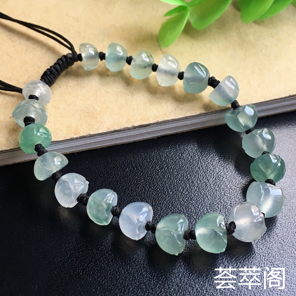 冰种晴水色/无色莲花翡翠手串