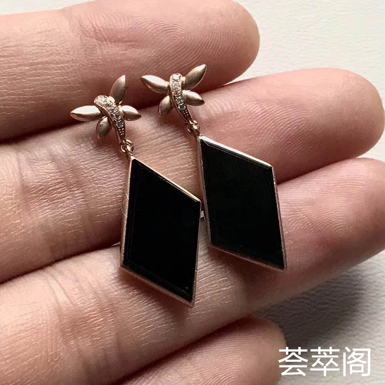 冰种墨翠菱形翡翠耳钉
