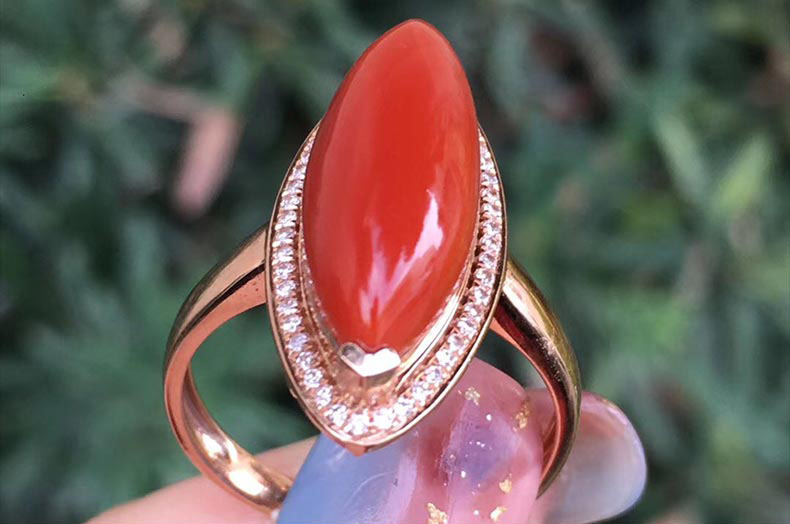 保山南红玛瑙阿东寨老矿料18k金南非钻石镶嵌戒指 21x7.2x8mm