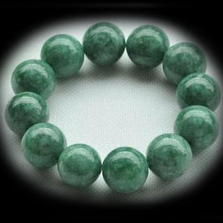 豆种翡翠有种水吗