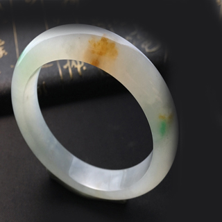 翡翠发黄变干了怎么办