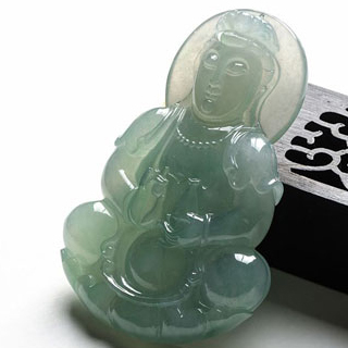 观音翡翠a货和b货有什么区别