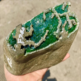 缅甸翡翠原石还可开采多久