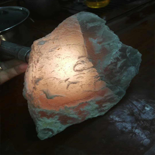 翡翠原石加工要多久