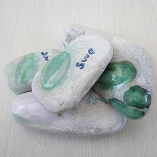 翡翠原石扒皮要多久