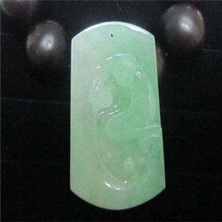 翡翠失水变干怎么办