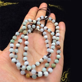 如何保养翡翠珠链