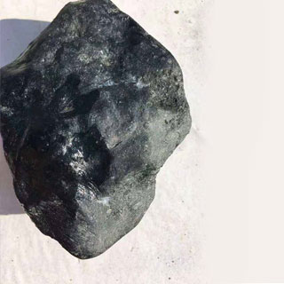 黑皮翡翠原石是什么场口