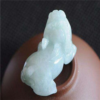 翡翠貔貅是手工雕刻的还是机器的