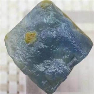 怎样挑选翡翠原石