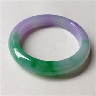 春带彩天然a货翡翠手镯价格多少