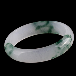 鉴定翡翠镯子需要多少钱一个