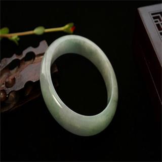 新坑糯种翡翠手镯a货价格多少