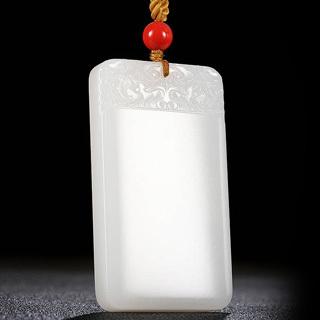 是翡翠好还是和田玉好