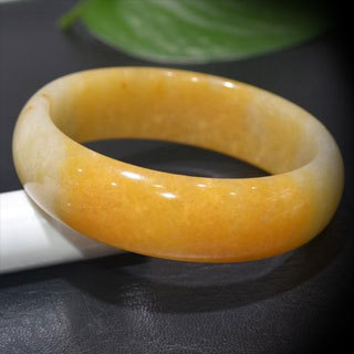 金丝玉羊脂白值钱吗