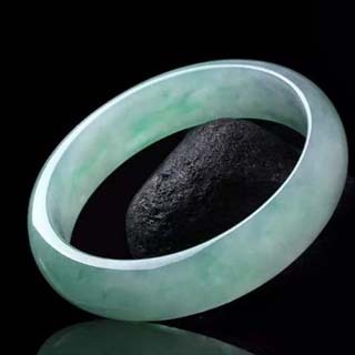 糯冰种水和冰种翡翠哪种好