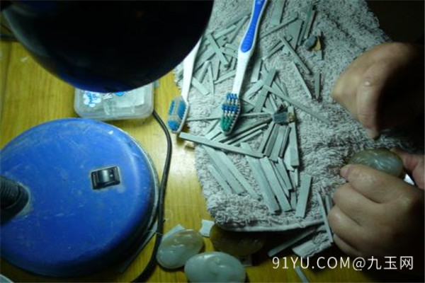 玉石怎样打磨抛光