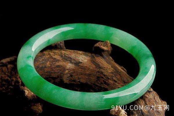 timg (33).jpg?x-oss-process=image/auto-orient,1/quality,q_90/watermark,image_dXBsb2Fkcy93YXRlcl9tYXJrL2ppdXl1LnBuZz94LW9zcy1wcm9jZXNzPWltYWdlL3Jlc2l6ZSxQXzM1L2JyaWdodCw4NA,x_12,y_18