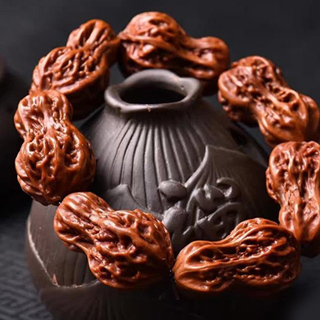 黑色绳子可以穿手串吗