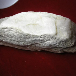 和田玉白皮料的特点特征
