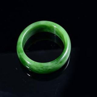 碧玉属于什么料
