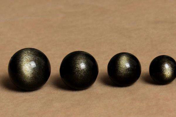 黑曜石.jpg?x-oss-process=image/auto-orient,1/quality,q_90/watermark,image_dXBsb2Fkcy93YXRlcl9tYXJrL2ppdXl1LnBuZz94LW9zcy1wcm9jZXNzPWltYWdlL3Jlc2l6ZSxQXzM1L2JyaWdodCw4NA,x_12,y_18