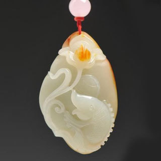 送吊坠的寓意什么