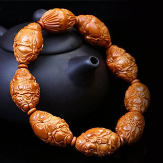 橄榄核手串可以抹橄榄油吗