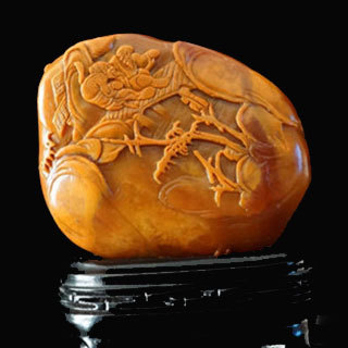 寿山石雕刻在什么上雕刻