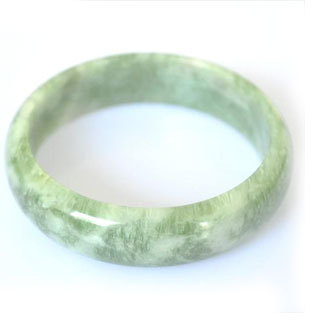 蓝田玉特点